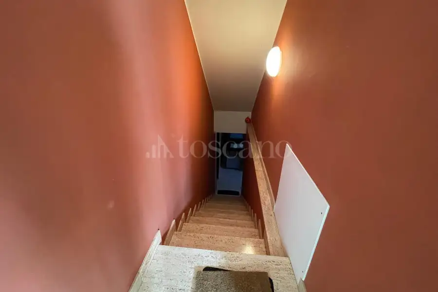 Villa Bifamiliare in vendita di 250 mq a €360.000 (rif. 65/2025)