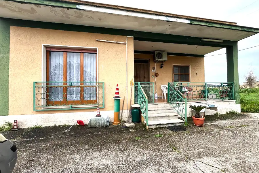 Villa in vendita di 110 mq a €120.000 (rif. 23/2026)