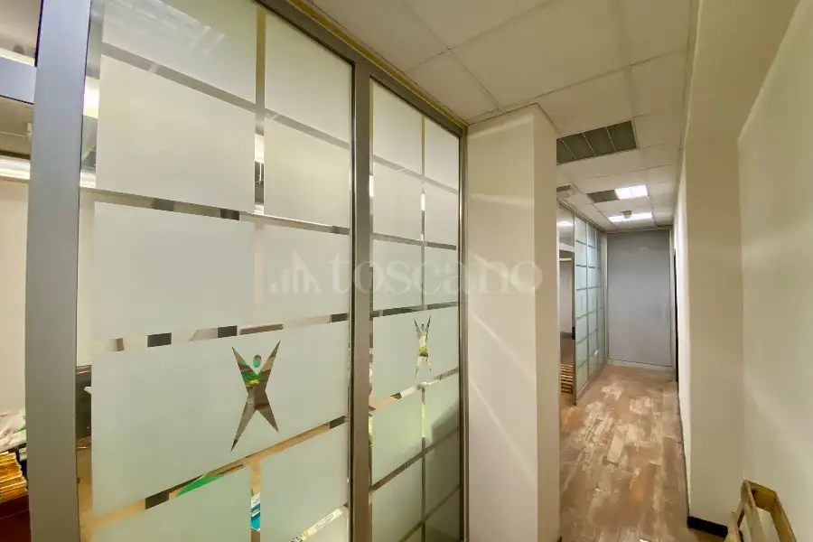 Magazzino in vendita di 450 mq a €125.000 (rif. 7/2025)