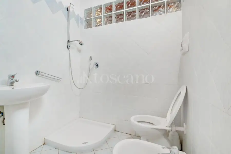 Villa in vendita di 210 mq a €450.000 (rif. 32/2025)