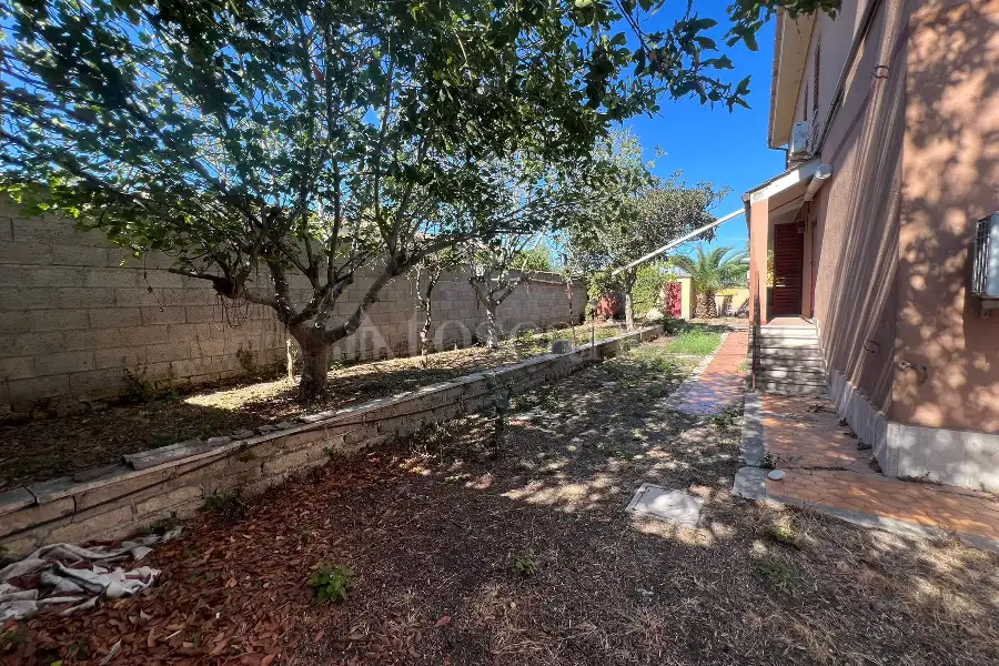 Villa in vendita di 300 mq a €309.000 (rif. 42/2025)