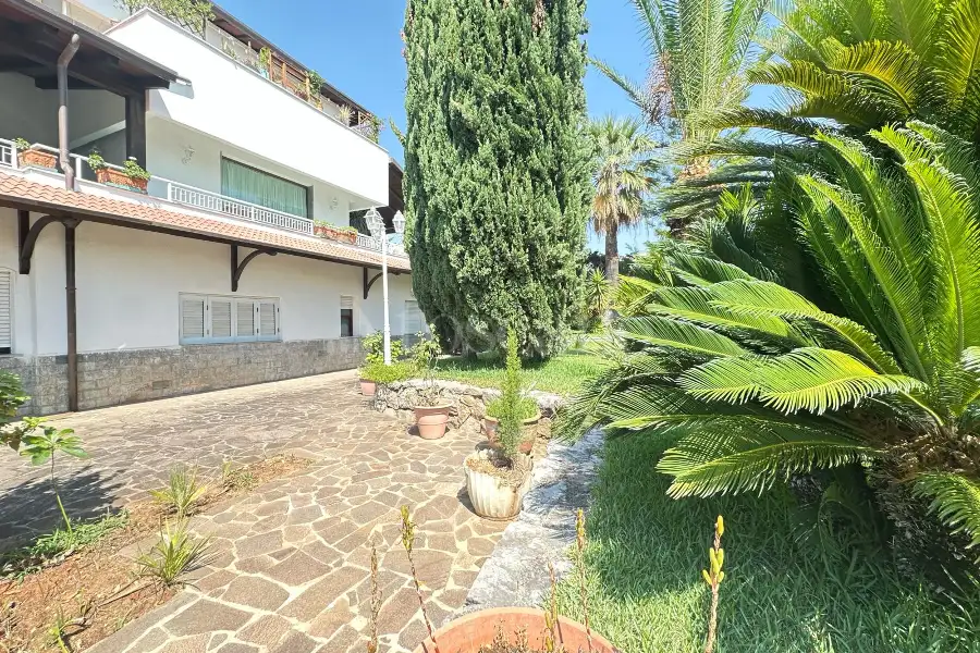 Casa in vendita di 189 mq a €230.000 (rif. 69/2025)