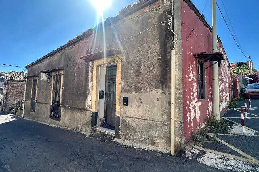 Casa Indipendente in vendita di 110 mq a €109.000 (rif. 75/2025)