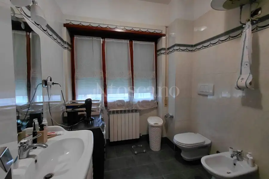 Casa in vendita di 195 mq a €345.000 (rif. 4/2026)
