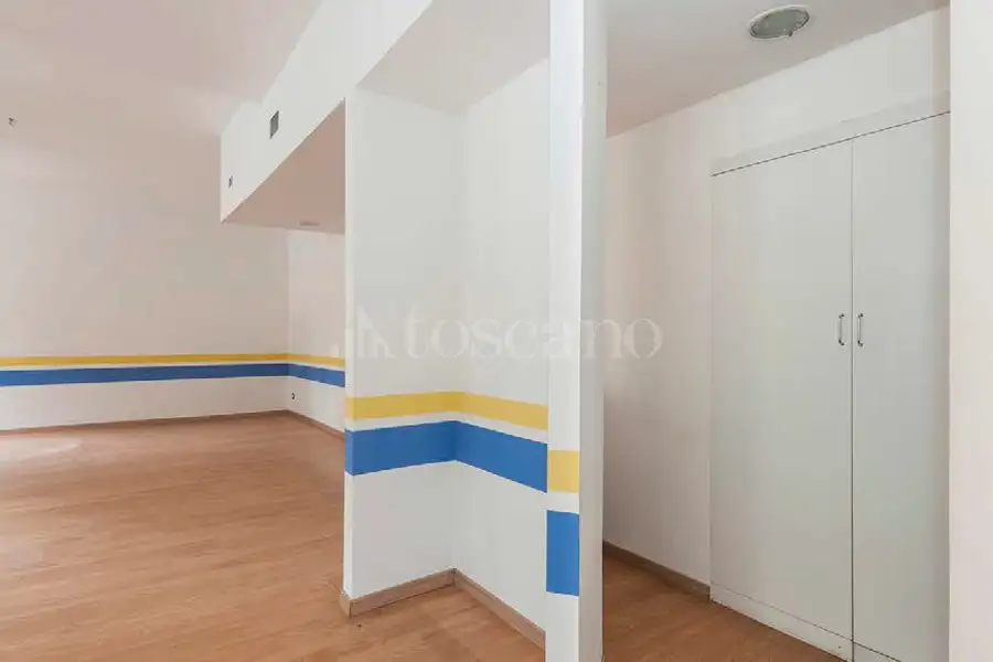 Ufficio in vendita di 151 mq a €990.000 (rif. 7/2026)