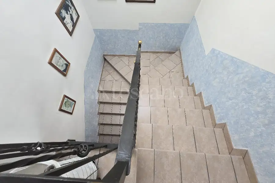 Casa Indipendente in vendita di 410 mq a €615.000 (rif. 40/2025)