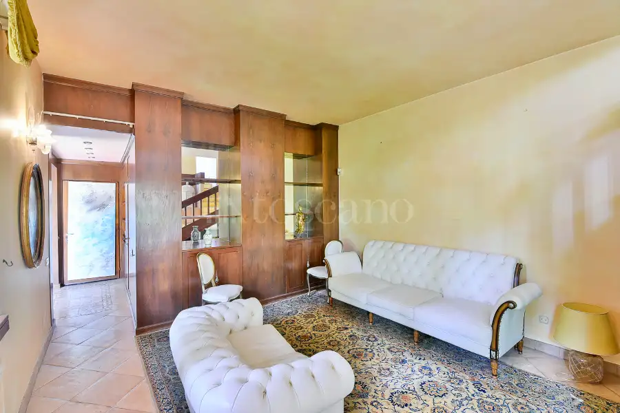 Villa in vendita di 320 mq a €630.000 (rif. 53/2026)