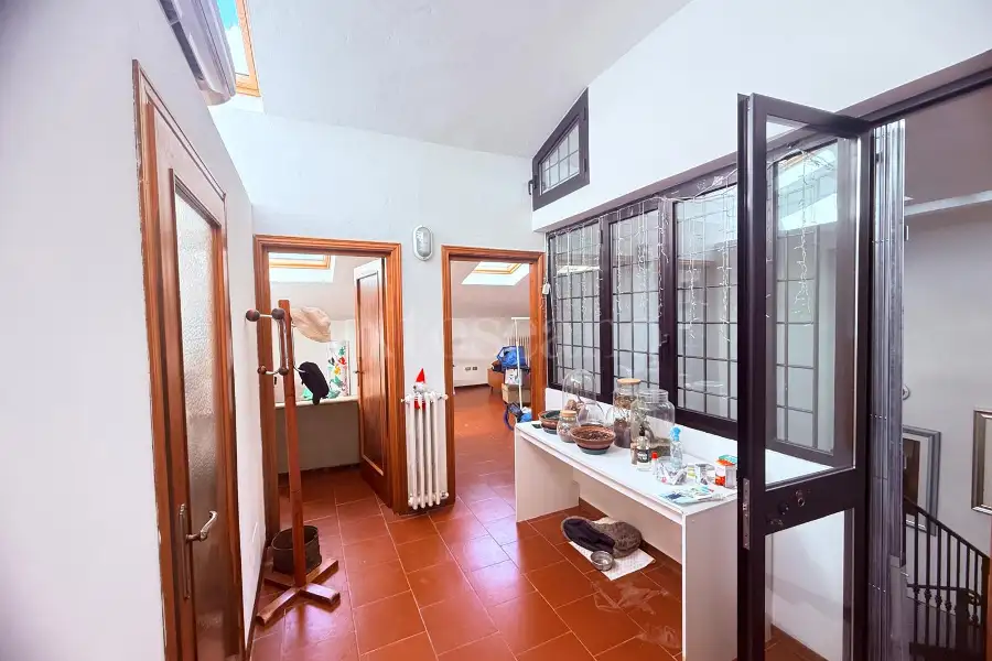 Villino a Schiera in vendita di 276 mq a €560.000 (rif. 19/2026)