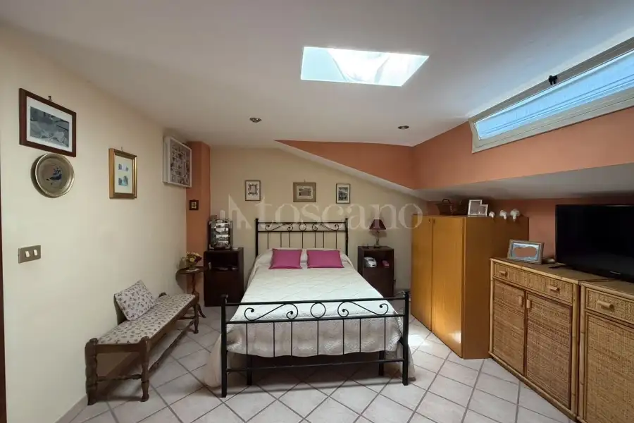 Villa Bifamiliare in vendita di 250 mq a €579.000 (rif. 20/2026)