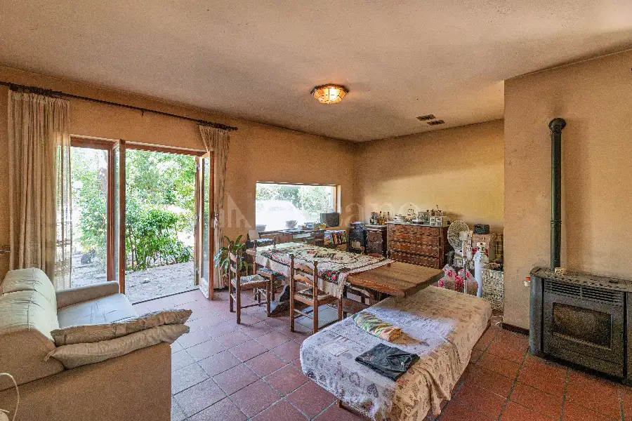 Villa Bifamiliare in vendita di 270 mq a €390.000 (rif. 15/2026)