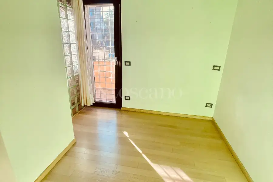 Attico in vendita di 90 mq a €409.000 (rif. 39/2026)