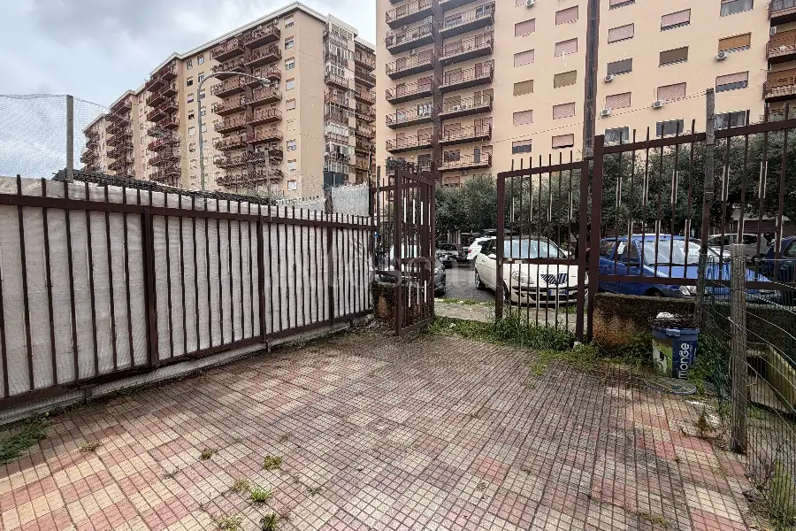 Negozio in vendita di 63 mq a €89.000 (rif. 46/2026)