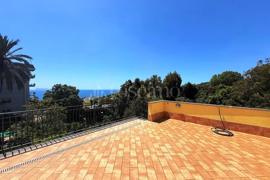 Palazzo in vendita di 440 mq a €3.400.000 (rif. 27/2026)