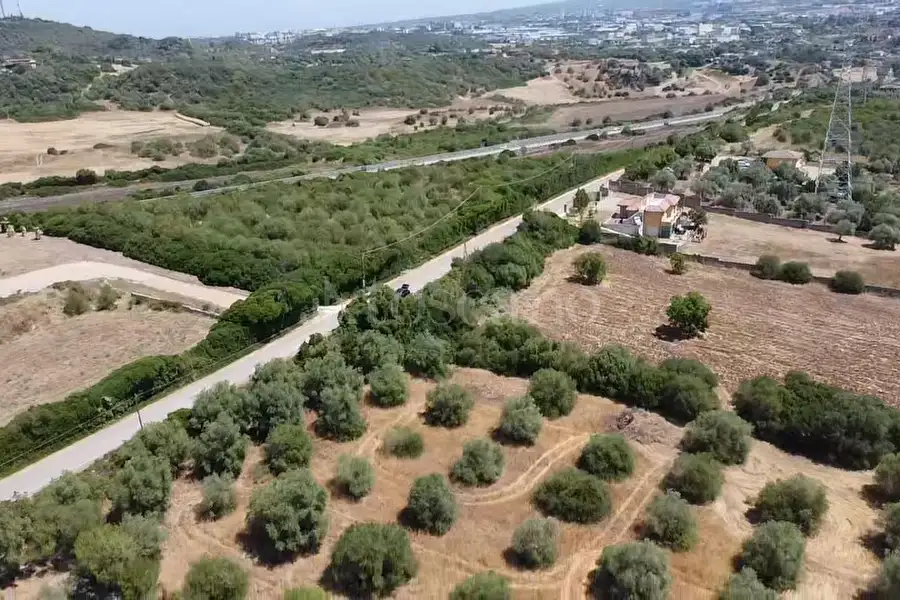 Edificabile Residenziali in vendita di 15.000 mq a €70.000 (rif. 164/2026)