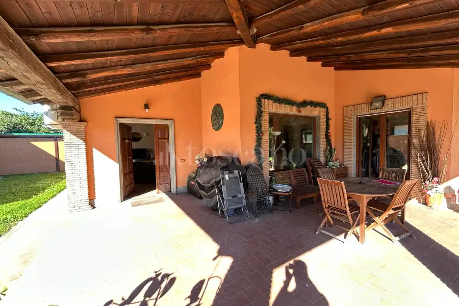 Villa in vendita di 220 mq a €999.000 (rif. 62/2025)