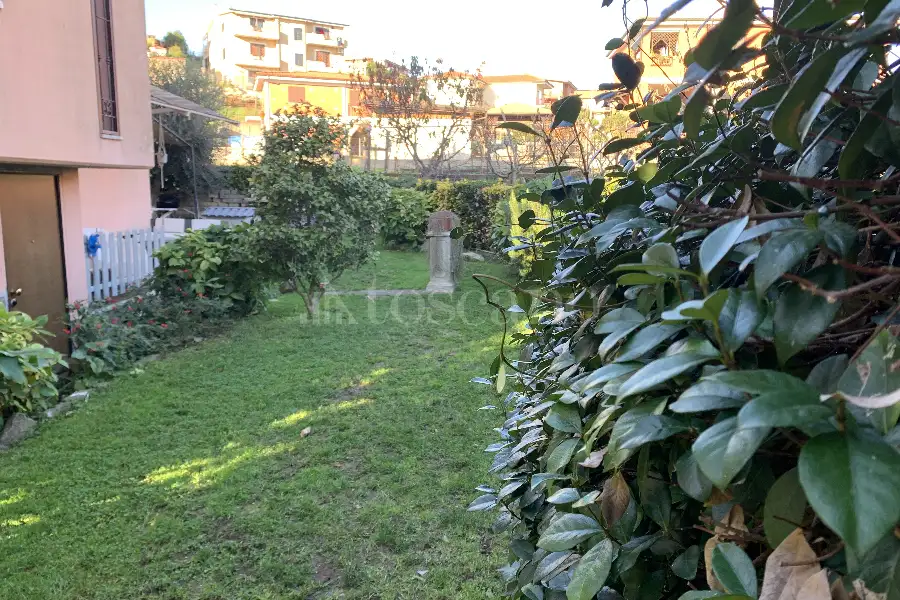 Villa Plurifamiliare in vendita di 190 mq a €525.000 (rif. 34/2026)