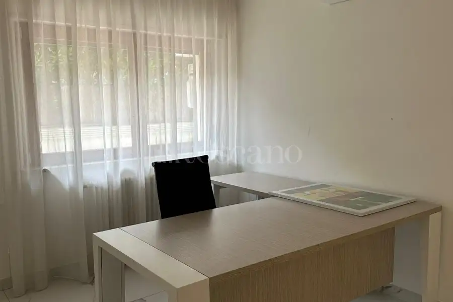 Ufficio in affitto di 60 mq a €450 (rif. 54/2026)