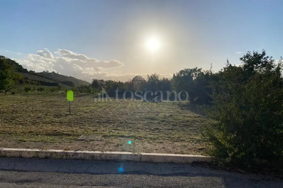 Edificabile Residenziali in vendita di 2.528 mq a €170.000 (rif. 34/2024)