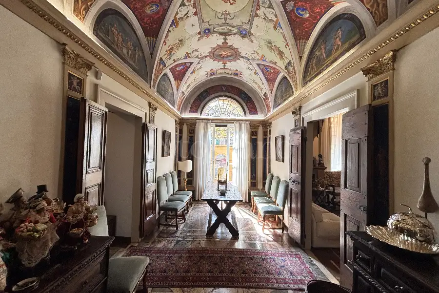 Casa in vendita di 153 mq a €1.990.000 (rif. 20/2026)