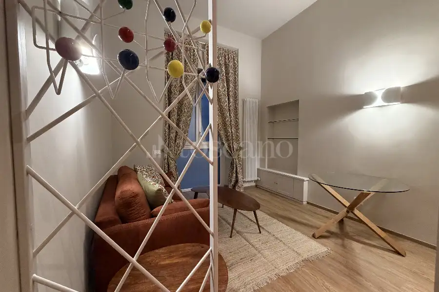 Loft in affitto di 50 mq a €1.850 (rif. 76/2025)