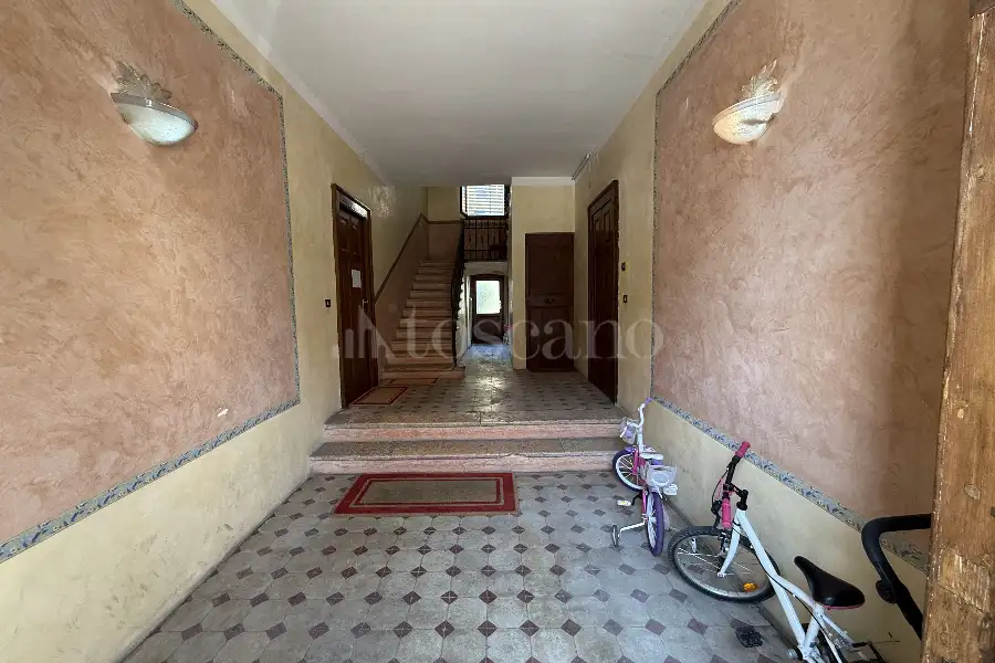 Ufficio in affitto di 130 mq a €1.500 (rif. 24/2025)