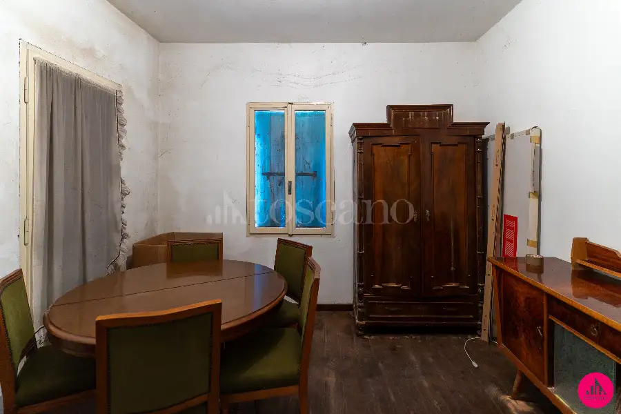 Casa Indipendente in vendita di 285 mq a €155.000 (rif. 82/2026)