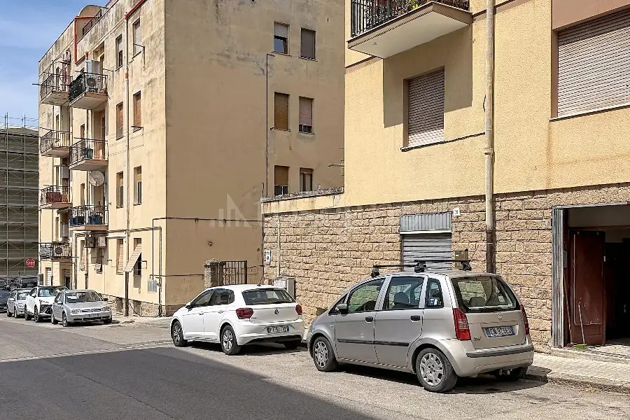 Laboratorio in vendita di 120 mq a €69.000 (rif. 150/2026)