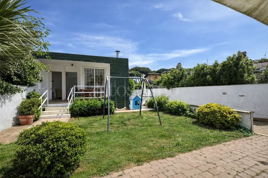 Villa Bifamiliare in vendita di 170 mq a €329.000 (rif. 34/2025)