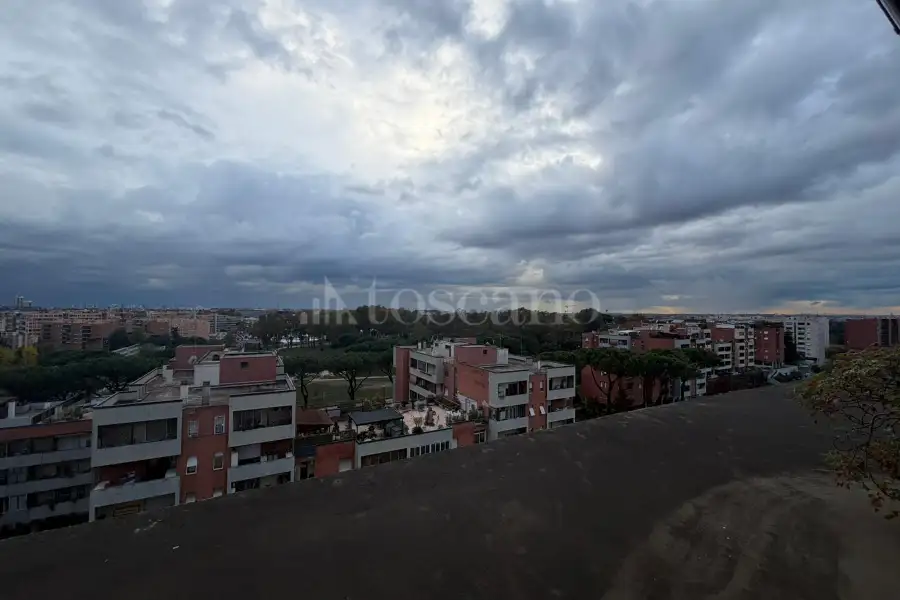 Attico in vendita di 140 mq a €655.000 (rif. 48/2025)