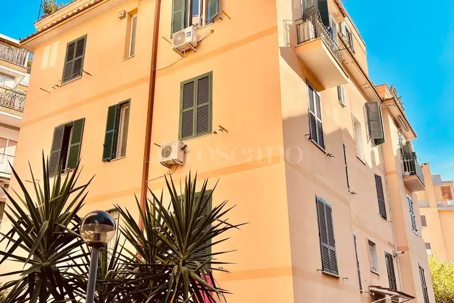 Attico in affitto di 55 mq a €1.200 (rif. 17/2026)