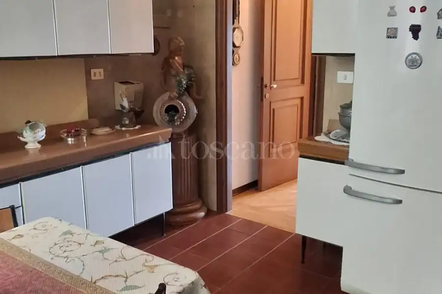Casa in affitto di 150 mq a €2.500 (rif. 25/2026)