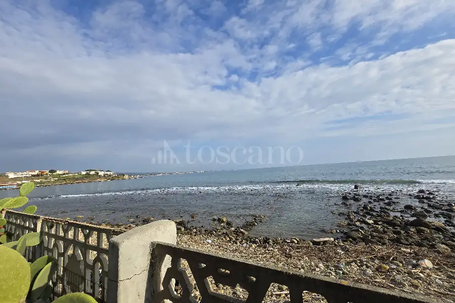Villa in vendita di 250 mq a €1.200.000 (rif. 9/2025)