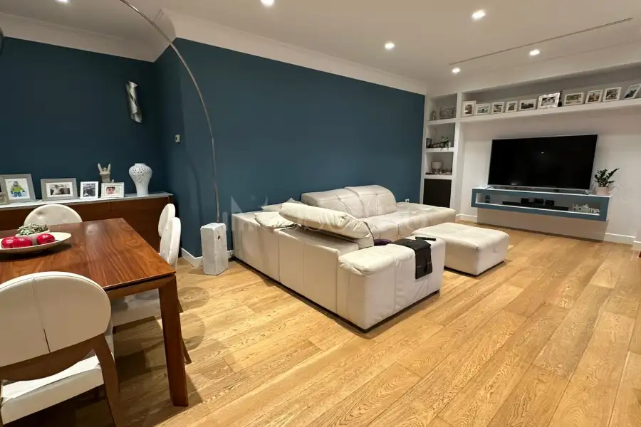 Casa in vendita di 250 mq a €899.000 (rif. 5/2026)