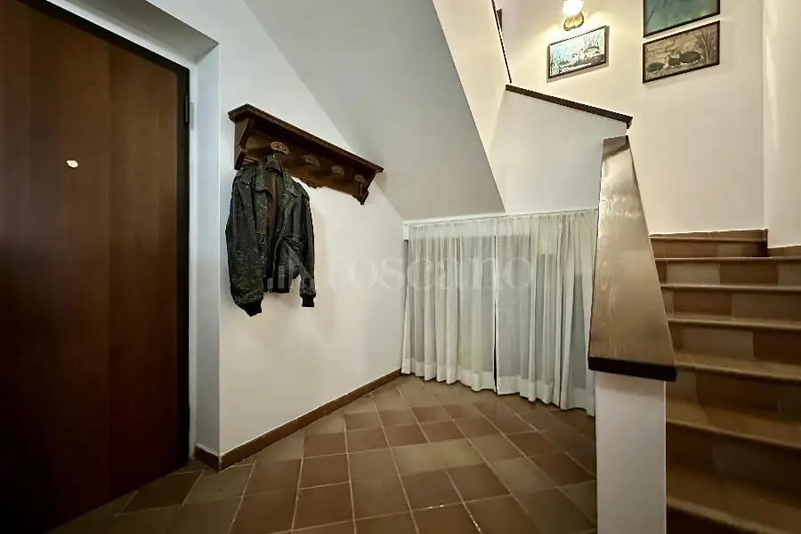 Villa Bifamiliare in vendita di 175 mq a €379.000 (rif. 67/2026)