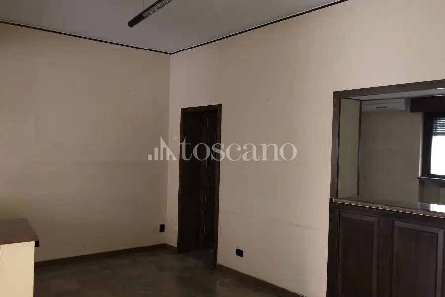 Ufficio in vendita di 224 mq a €205,000 (rif. BL6099VE)