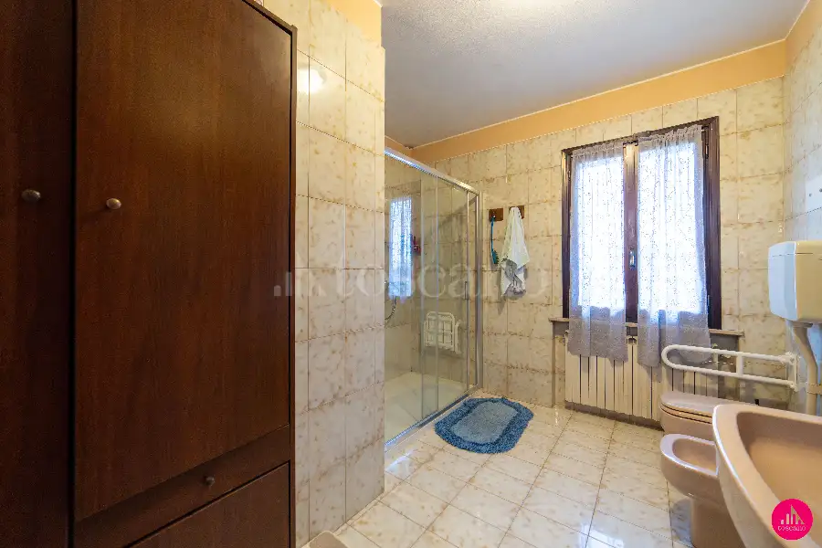 Villa in vendita di 280 mq a €390.000 (rif. 19/2026)
