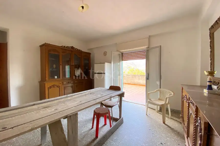 Casa Indipendente in vendita di 99 mq a €100.000 (rif. 38/2026)