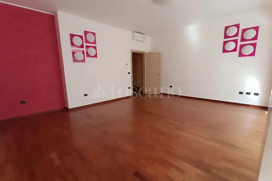 Casa in vendita di 224 mq a €220.000 (rif. 29/2025)