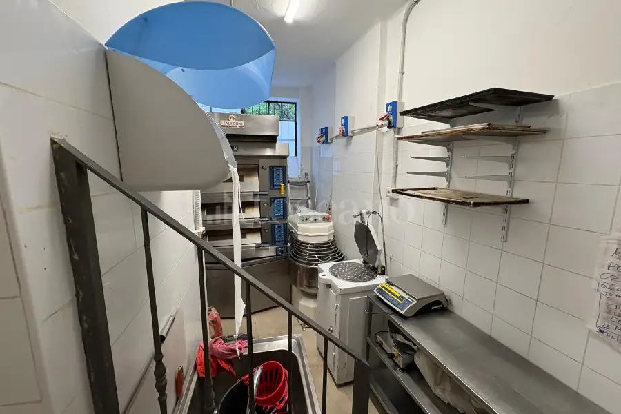 Negozio in vendita di 45 mq a €235.000 (rif. 60/2025)
