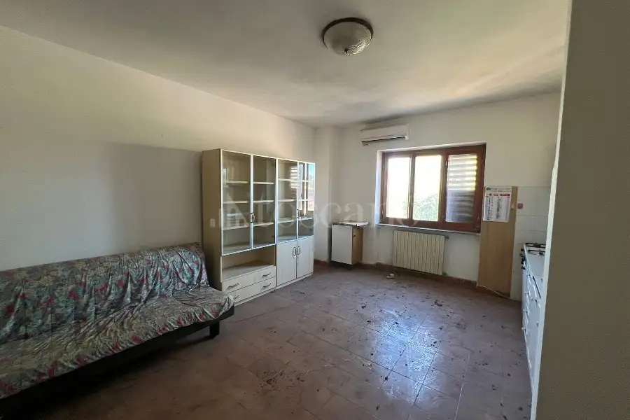 Villa in vendita di 300 mq a €309.000 (rif. 42/2025)