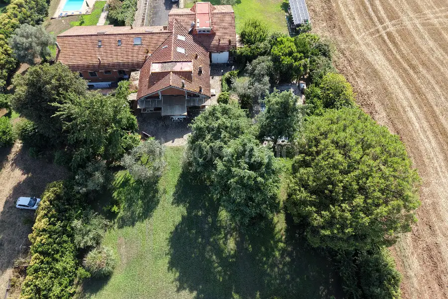 Villa in vendita di 260 mq a €355.000 (rif. 20/2026)
