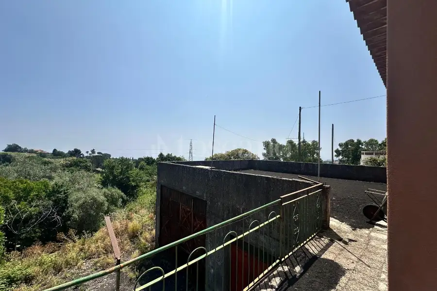 Casa Indipendente in vendita di 137 mq a €65.000 (rif. 115/2025)