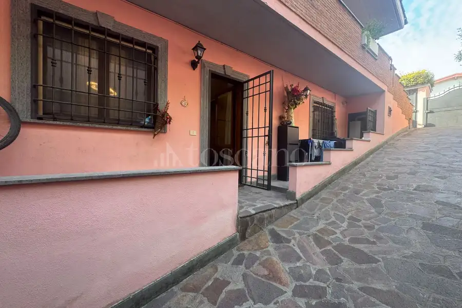 Villa in vendita di 240 mq a €615.000 (rif. 58/2026)