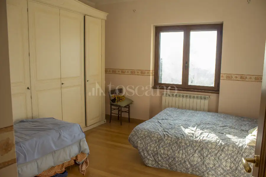 Villa in vendita di 270 mq a €255.000 (rif. 4/2026)