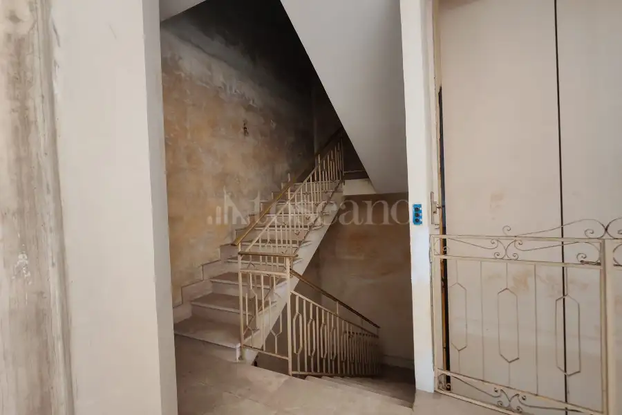 Box in vendita di 174 mq a €165.000 (rif. 53/2025)