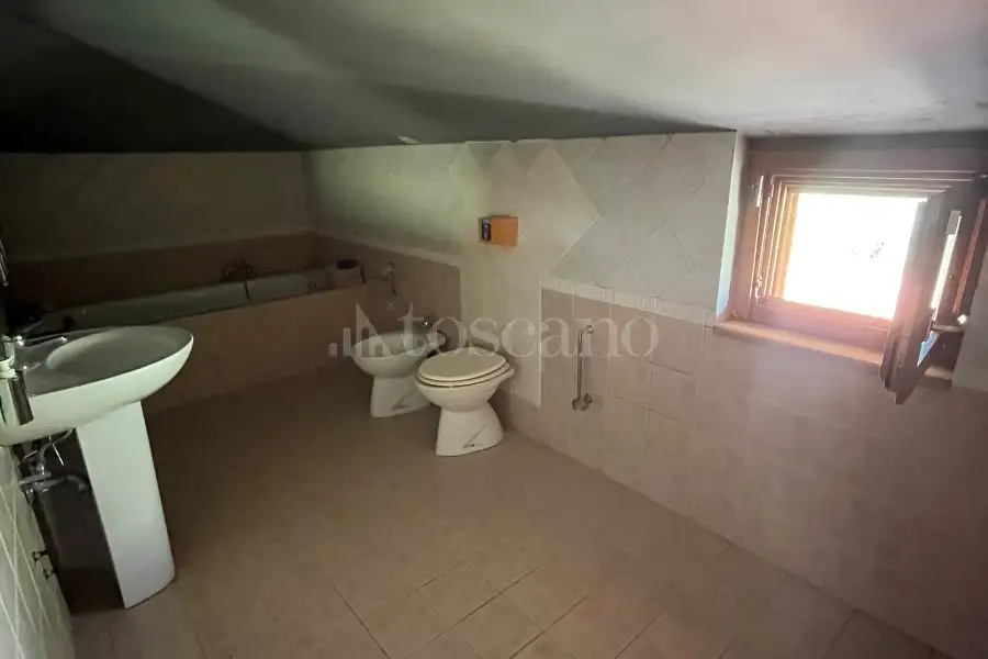 Villa Bifamiliare in vendita di 150 mq a €299.000 (rif. 49/2026)