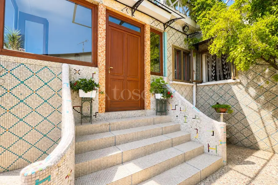 Casa Indipendente in vendita di 160 mq a €249.000 (rif. 39/2026)