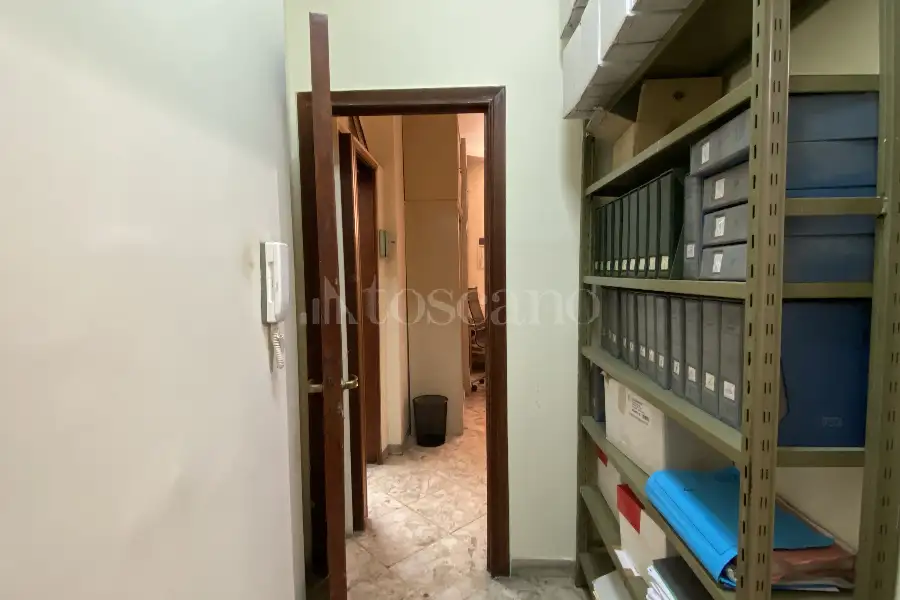 Ufficio in vendita di 135 mq a €400.000 (rif. 62/2026)