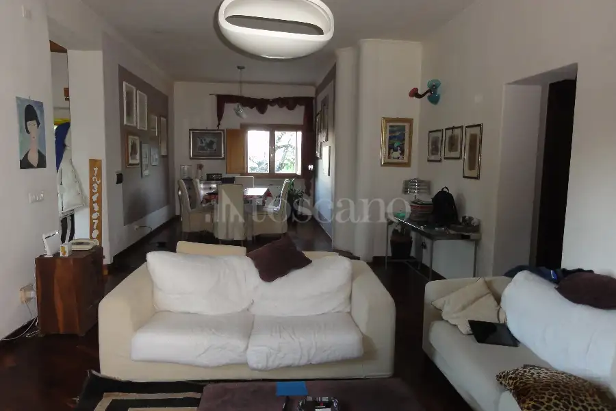 Villa in vendita di 260 mq a €265.000 (rif. 31/2022)