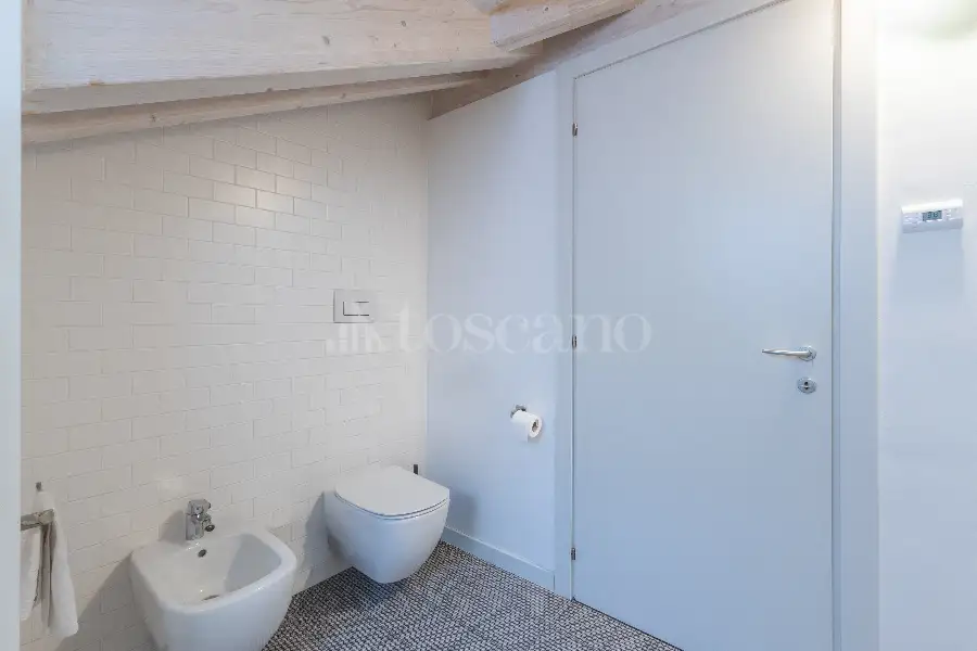 Casa in vendita di 120 mq a €1.950.000 (rif. 9/2026)